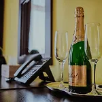 Апартаменты Gino Бешенёва
