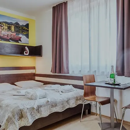 Apartmany Gino Besenova Apartment *