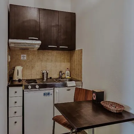 Apartmany Gino Besenova Apartment *