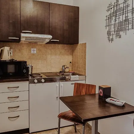 Apartmany Gino Besenova *