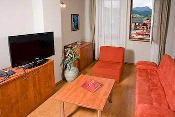 Gino Apartament *
